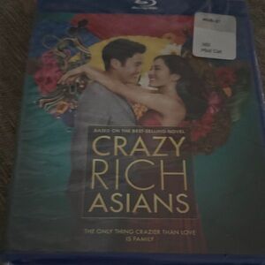 Crazy Rich Asians Blu-ray